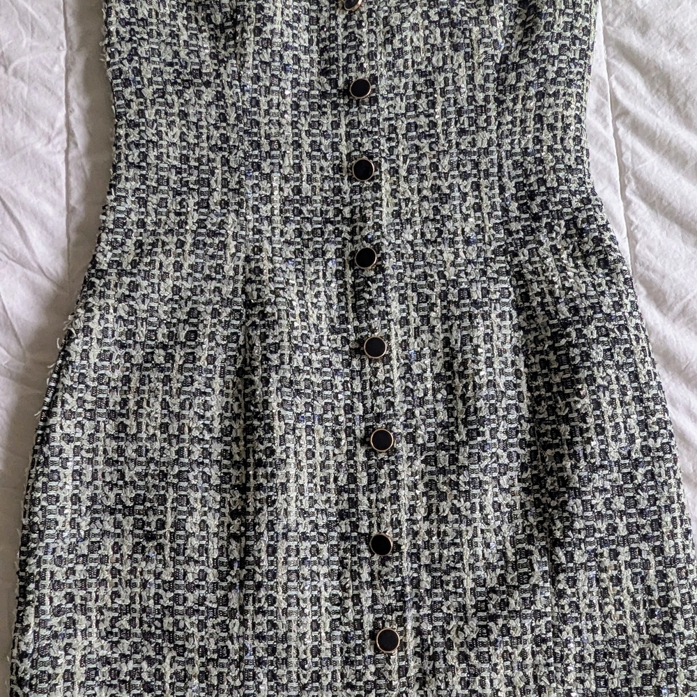 BRAND NEW Elegant B&W Flattering Tweed Dress With Tags, Pops Of Blue